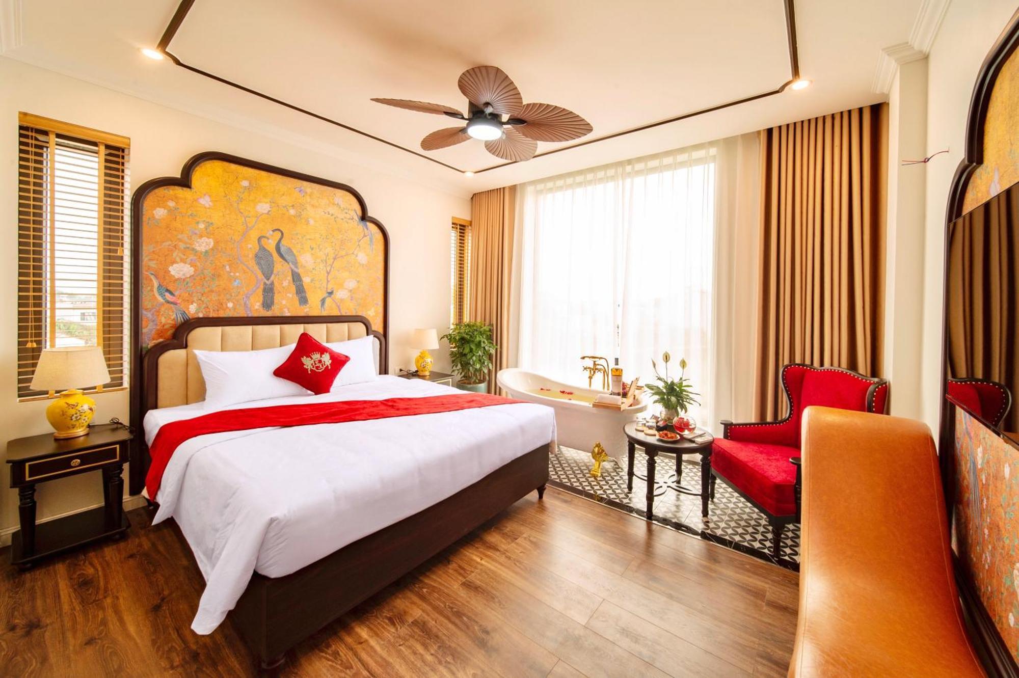 Lake Hotel Soc Son Hanoi Exterior foto